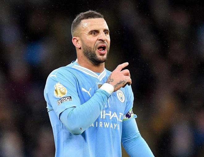 每体：巴萨考虑明年夏天去巴西进行季前训练和比赛（每体：巴萨或于明夏赴巴西进行季前备战与热身赛）