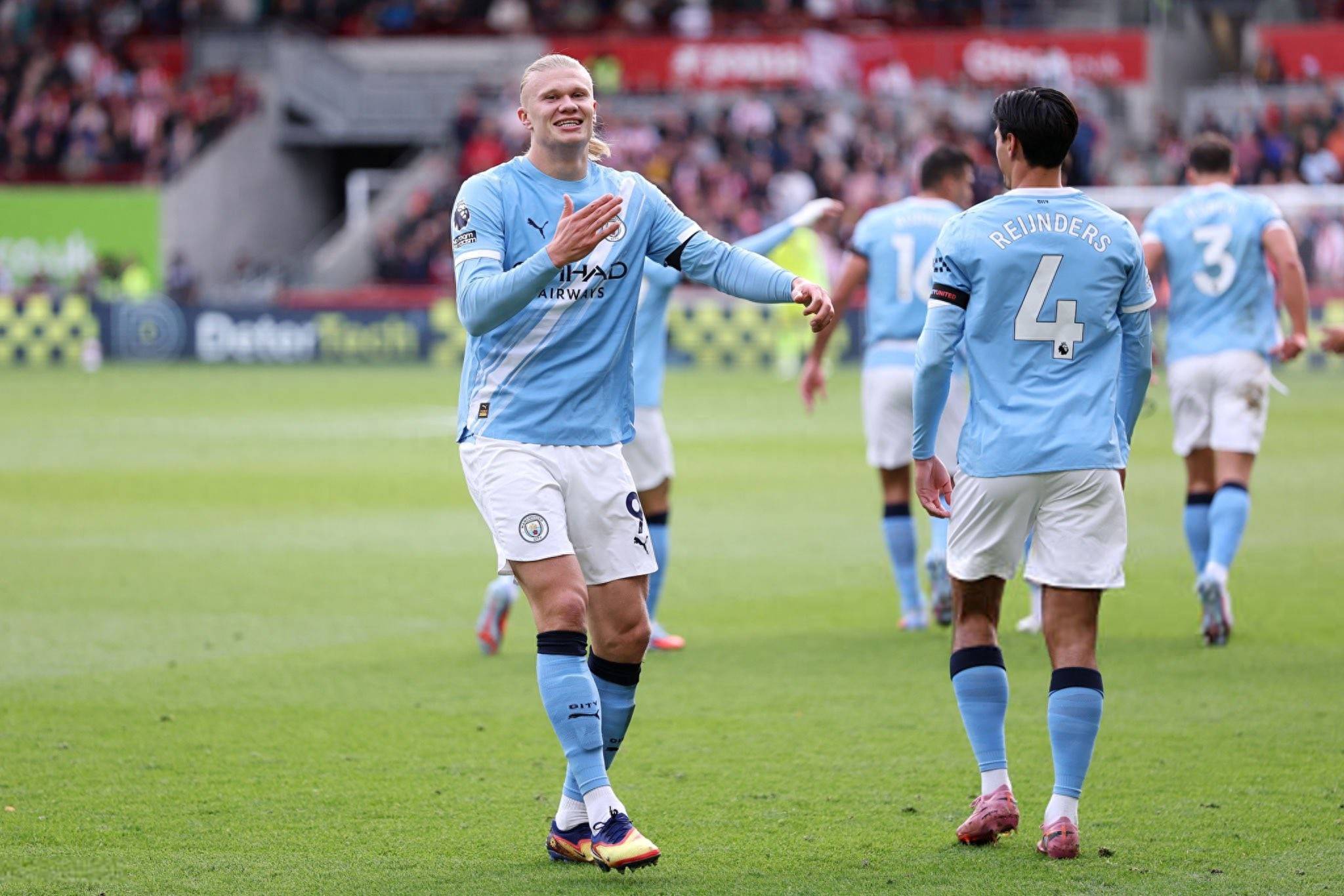 反转！皇马求齐达内救火至赛季末？传奇帅位悬念藏双重博弈（剧情反转？皇马欲请齐达内季末前火线回归，传奇帅位悬而未决暗藏双重博弈）