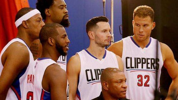 ⚽️2025年度中超最佳评选他来啦！鏖战一年，十...（⚽️2025中超年度最佳评选开启！鏖战一年，荣耀揭晓）