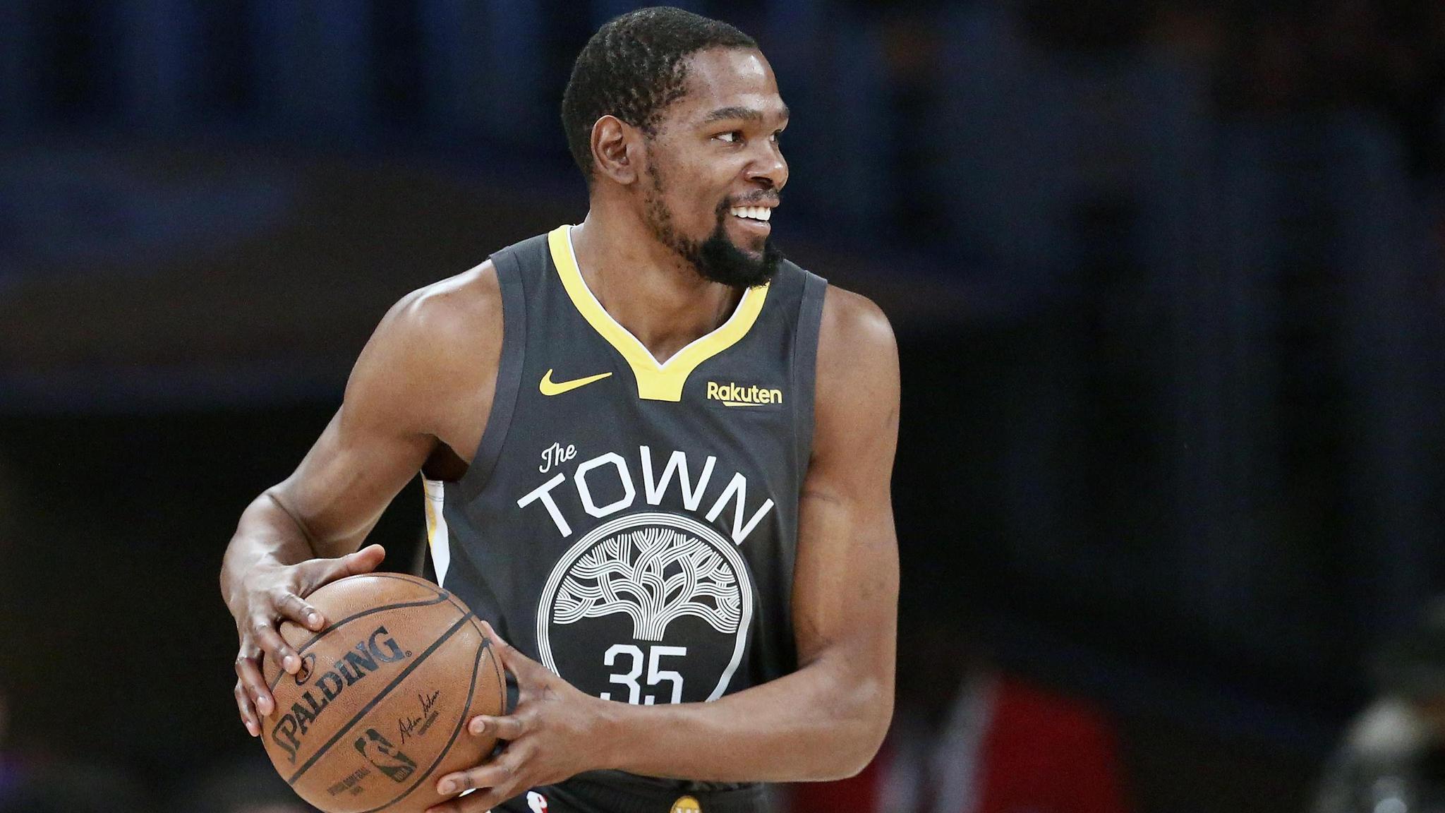 迪马济奥：米兰锋线引援首选是努涅斯，已与球员接触（迪马济奥：米兰将努涅斯列为锋线头号目标，已展开接触）