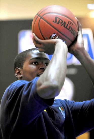 柏林联合3-1RB莱比锡，斯卡克、安萨建功（柏林联合3比1力克RB莱比锡，斯卡克与安萨破门）