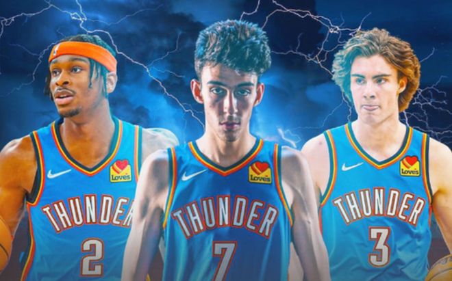 弗里克的历史巅峰：95年来最年轻的巴萨首发阵容震撼西甲（弗里克率巴萨排出95年来最年轻首发，震撼西甲）