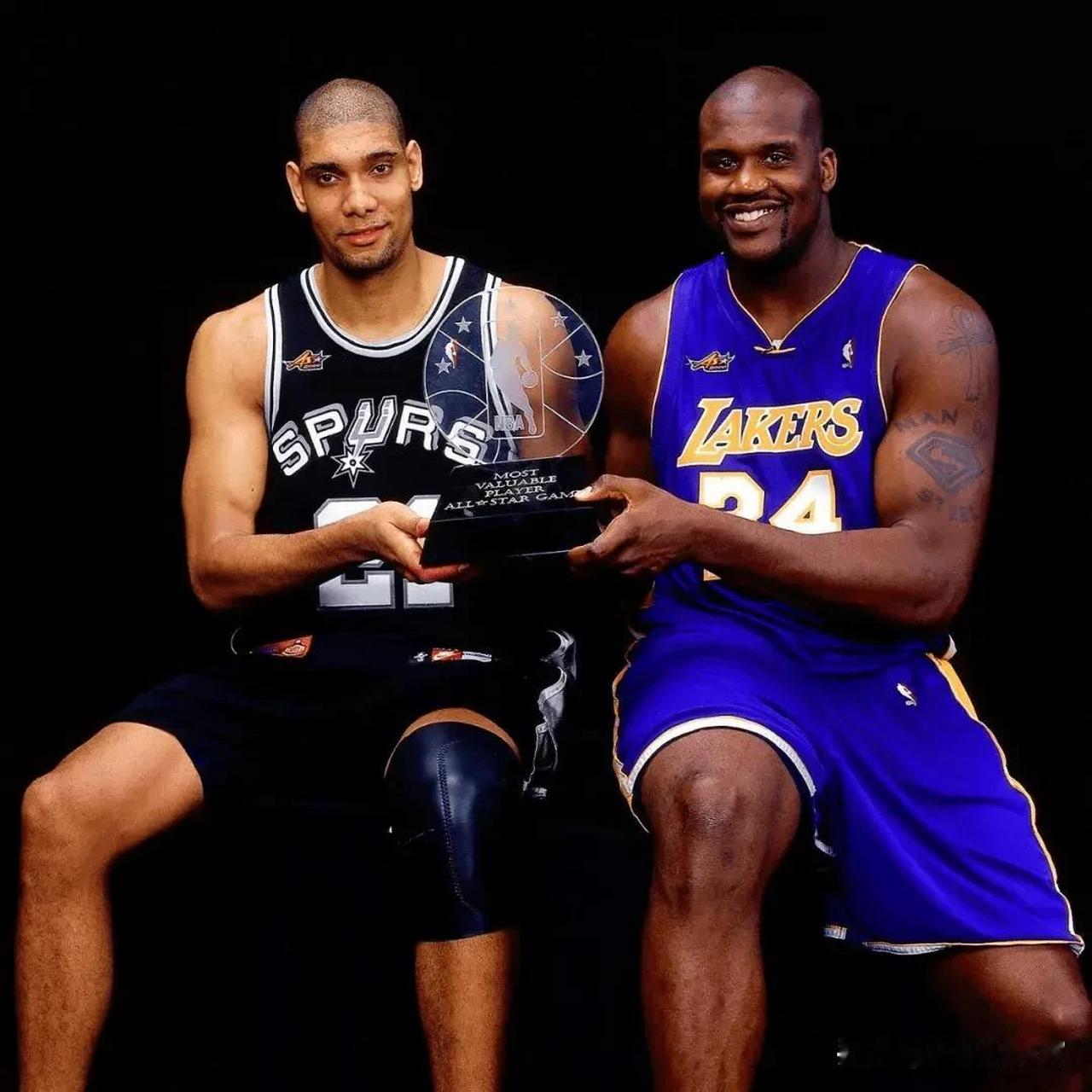 莱万：很开心能回到诺坎普踢球，能在这里进球我感到无比自豪（莱万：重返诺坎普让我无比开心，在这里破门我倍感自豪）