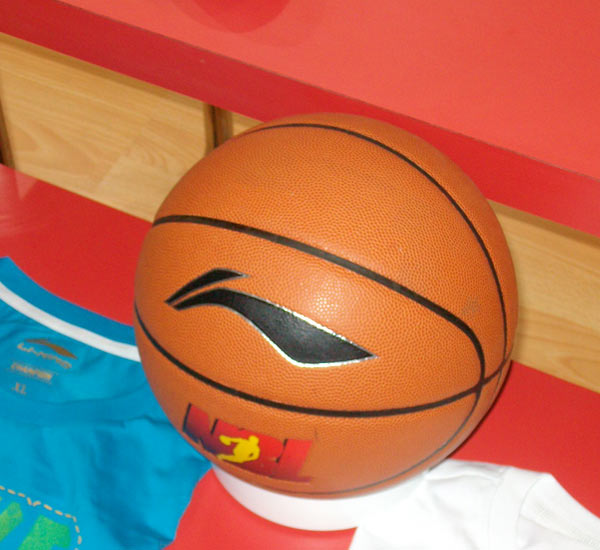 德天空：拜仁与巴莱巴、梅努、布阿迪、迪朗维尔的传闻不属实（德天空辟谣：拜仁与巴莱巴、梅努、布阿迪、迪朗维尔相关传闻不实）