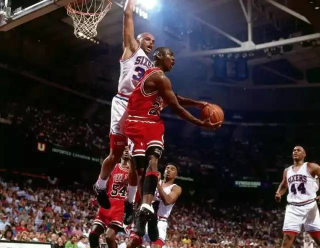 江苏女足李梦雯谈全运夺金：为江苏的荣光战斗，发自内心骄傲（江苏女足球员李梦雯谈全运会夺金：为江苏荣光而战，内心由衷自豪）