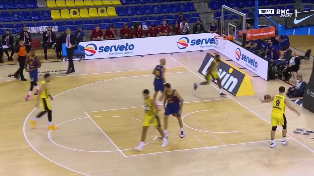 莫雷托：巴萨计划留住拉什福德，弗里克将其列为重点事项（莫雷托：巴萨力争续留拉什福德，弗里克将此列为优先任务）