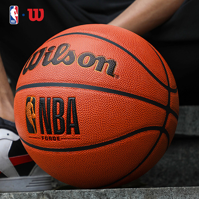 曼晚：曼联正在关注德国16岁中场艾希霍恩，转会费为2000万欧（曼晚：曼联考察德国16岁中场艾希霍恩，标价约2000万欧元）