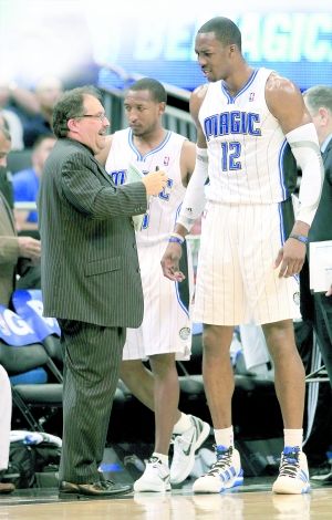 意甲：尤文2-0轻取卡利亚里（意甲：尤文2比0完胜卡利亚里）