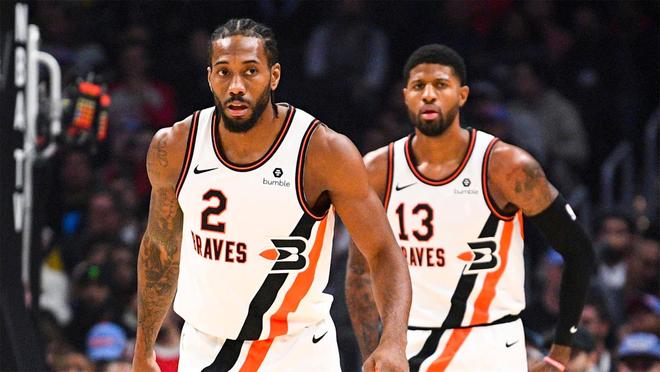 百年传统断裂：英超节礼日仅剩一场，商业赛程压倒历史（传统生变：英超节礼日仅余一战，商业考量凌驾于历史）