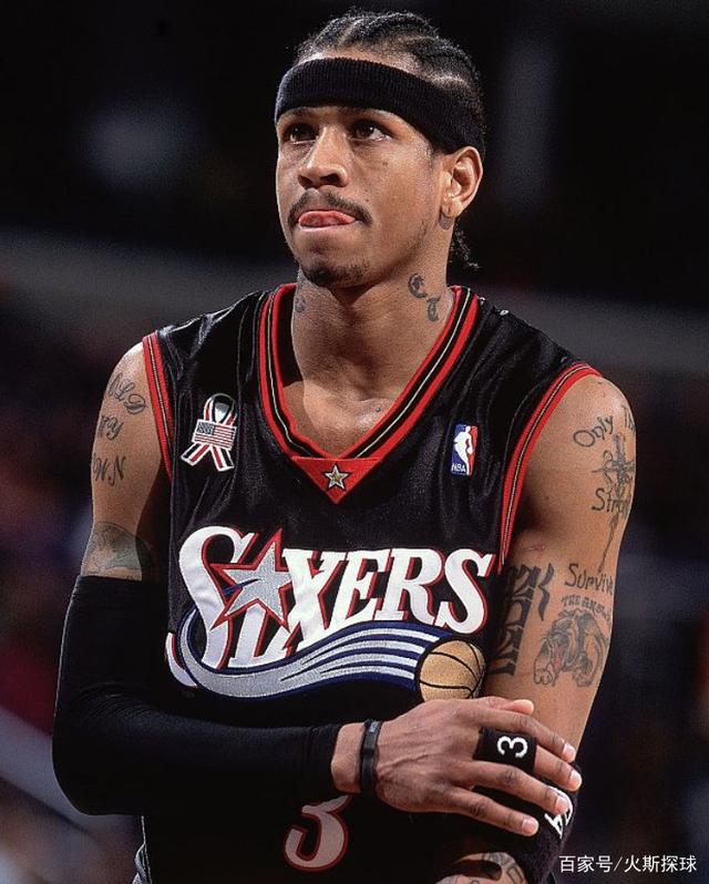 荷兰队官方：小克鲁伊维特因伤离开国家队（荷兰队官宣：小克鲁伊维特因伤退出国家队）