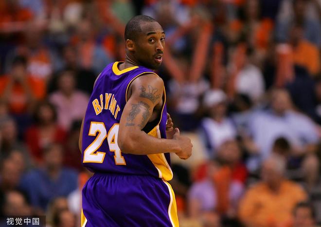 每体：库库离开巴萨因为不被信任，巴尔韦德当时看好米兰达（每体：因缺乏信任库库选择离开巴萨，巴尔韦德当时更看重米兰达）